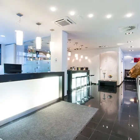 Hotell Aquis Grana